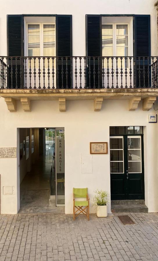 Fragile Hotel Ciutadella  Exterior foto